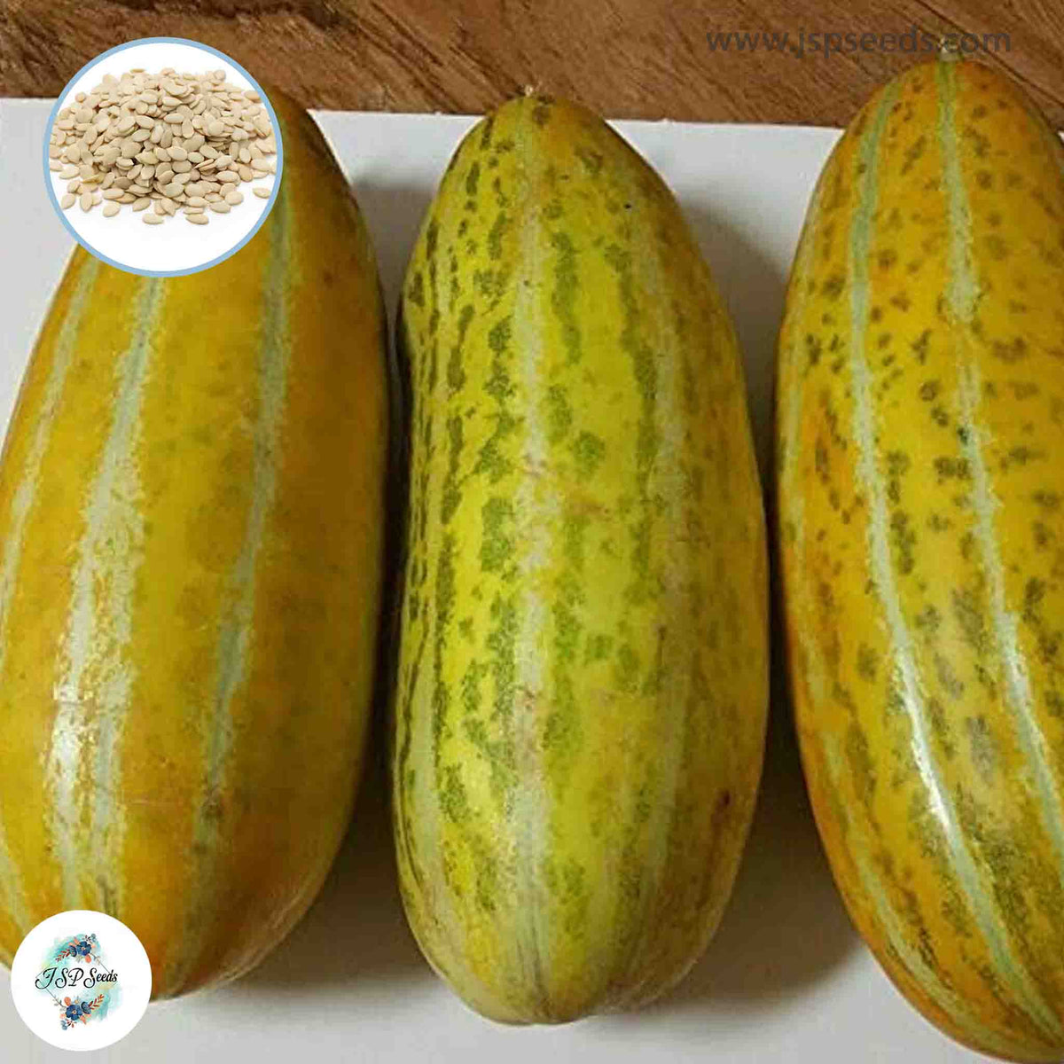 50 Thai Melon Vietnam Dua Gang Seed Musk Melon Long Muskmelon Seeds (Asia Fruit)